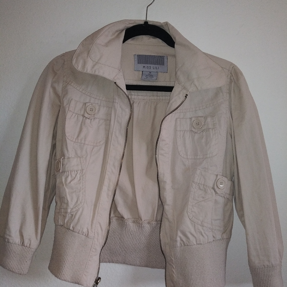 Jacket - Picture 4 of 4